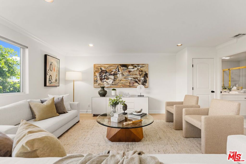 390 S Sepulveda Boulevard 409