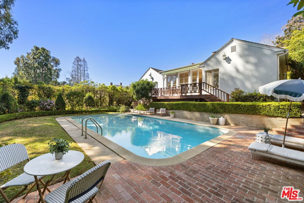 308 Oceano Drive
