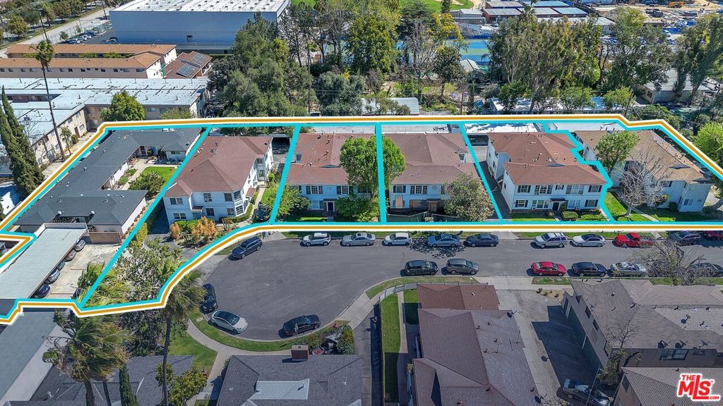 Properties 1 5300 - 5330 Radford Avenue