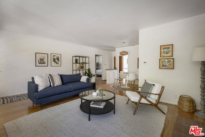 4163 Verdugo View Drive