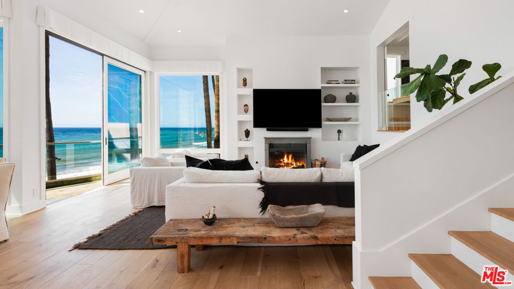Properties 3 33340 Pacific Coast Highway