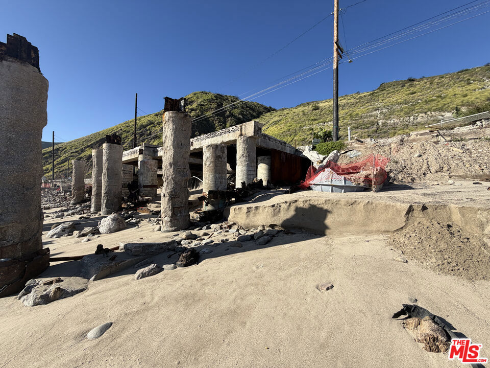 19216 Pacific Coast Highway