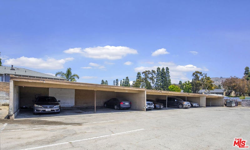 401 W Ramona Street