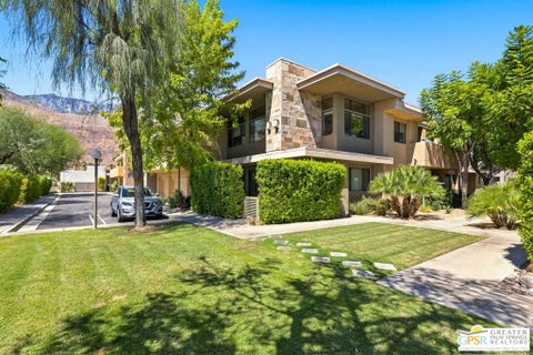 Photo of 870 E Palm Canyon Drive #202, Palm Springs, CA 92264 (MLS # 26984843PS)