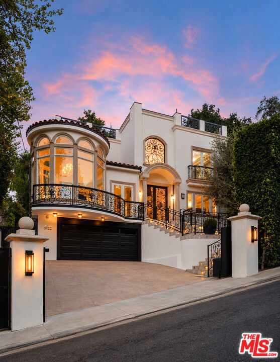 3932 Blue Canyon Drive