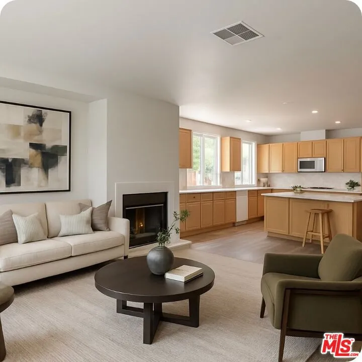 Garden Grove, California 92840, United States, 3 Bedrooms Bedrooms, ,2 BathroomsBathrooms,Residential,Active,167140