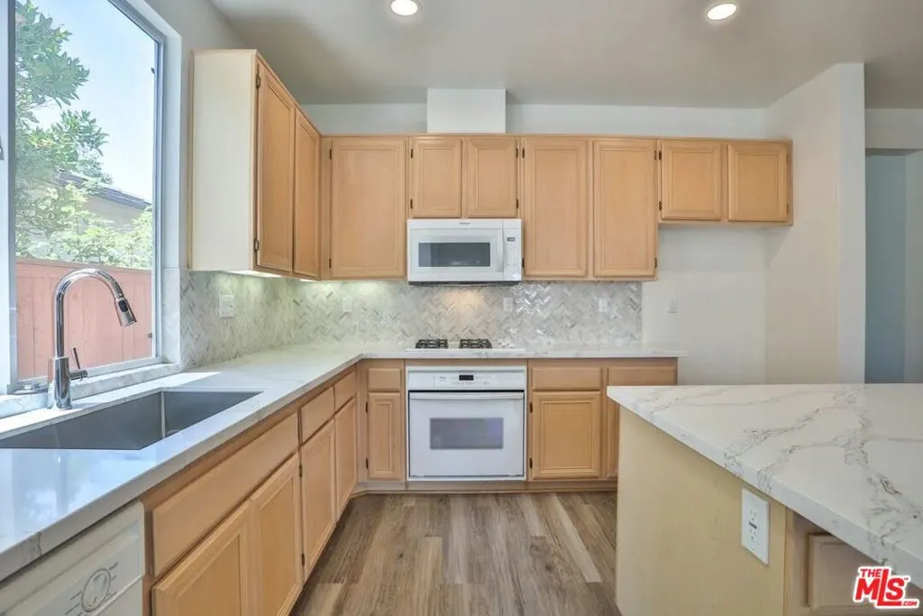 Garden Grove, California 92840, United States, 3 Bedrooms Bedrooms, ,2 BathroomsBathrooms,Residential,Active,167140