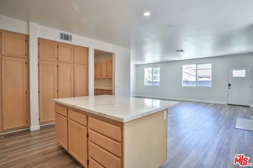 Garden Grove, California 92840, United States, 3 Bedrooms Bedrooms, ,2 BathroomsBathrooms,Residential,Active,167140