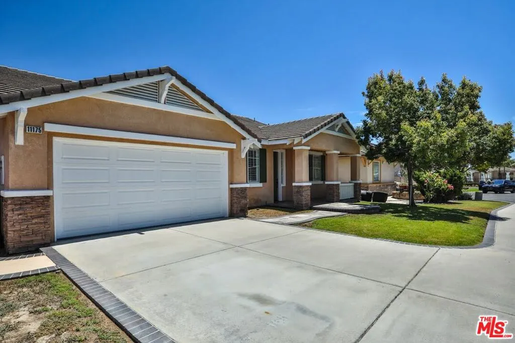 Garden Grove, California 92840, United States, 3 Bedrooms Bedrooms, ,2 BathroomsBathrooms,Residential,Active,167140