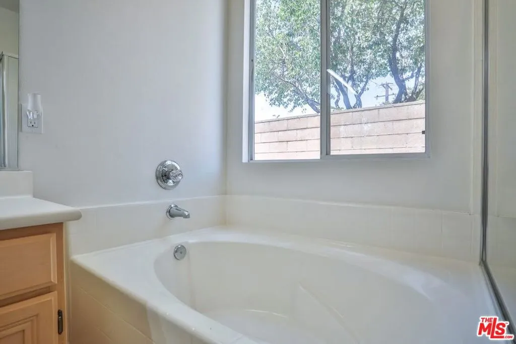 Garden Grove, California 92840, United States, 3 Bedrooms Bedrooms, ,2 BathroomsBathrooms,Residential,Active,167140