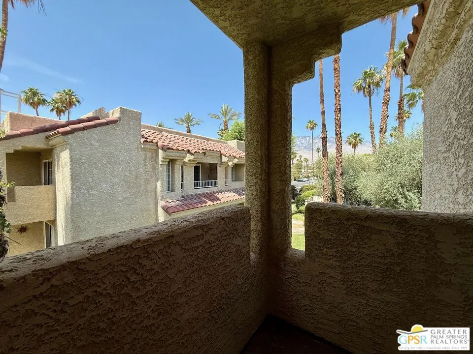 Palm Springs, California 92264, United States, 2 Bedrooms Bedrooms, ,2 BathroomsBathrooms,Residential,Pending,147155