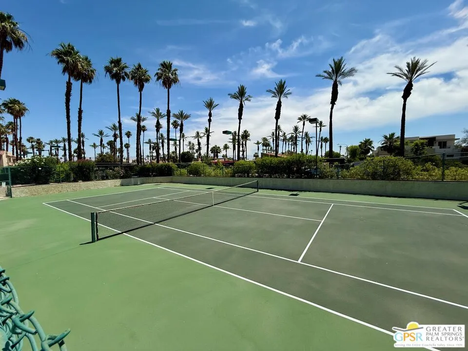 Palm Springs, California 92264, United States, 2 Bedrooms Bedrooms, ,2 BathroomsBathrooms,Residential,Pending,147155