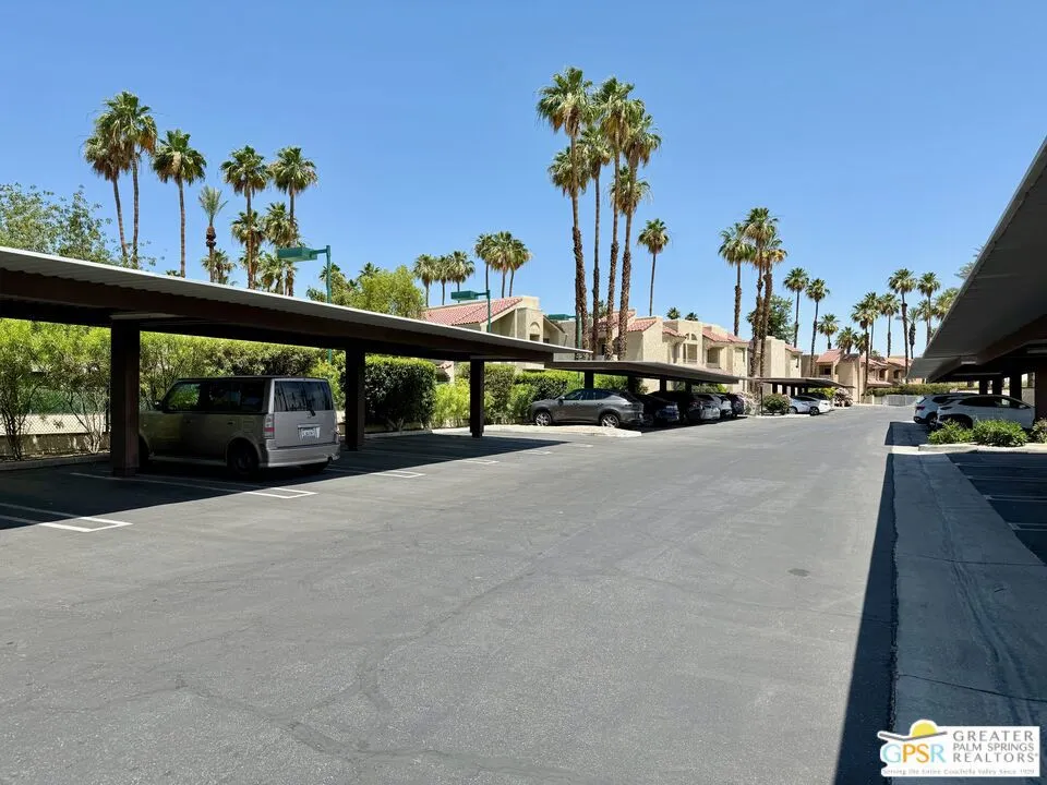 Palm Springs, California 92264, United States, 2 Bedrooms Bedrooms, ,2 BathroomsBathrooms,Residential,Pending,147155