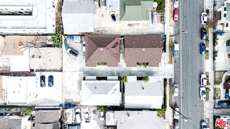 1209 Irolo Street