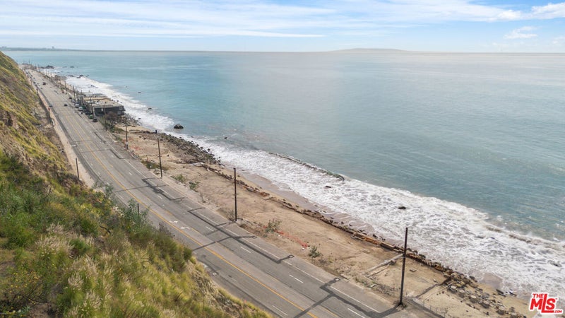 20604 Pacific Coast Highway