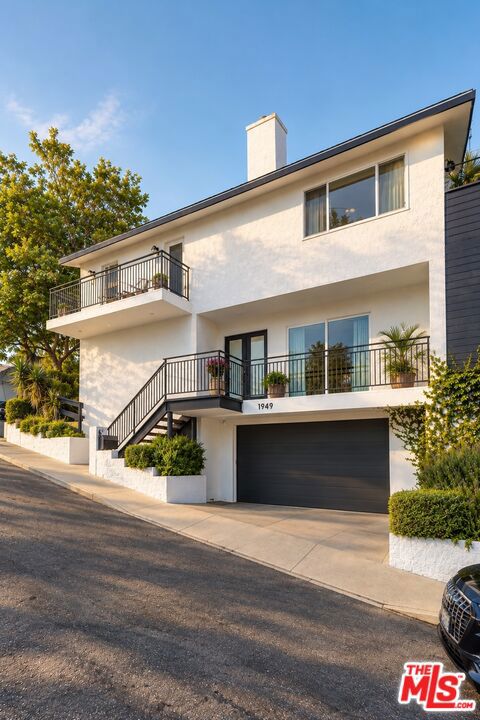 1949 Kemper Circle