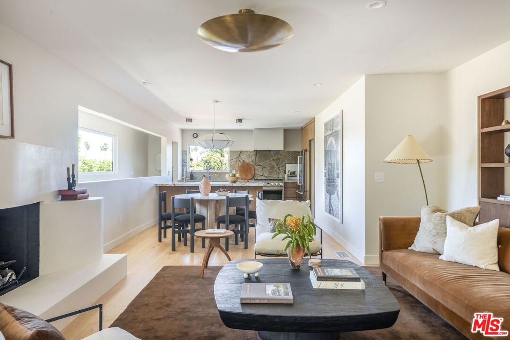 3815 Chanson Drive
