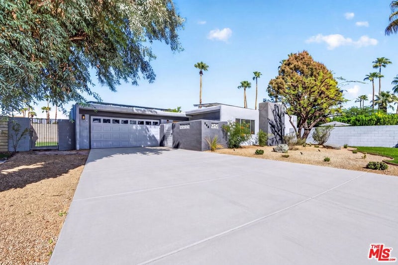 598 N Saturmino Drive