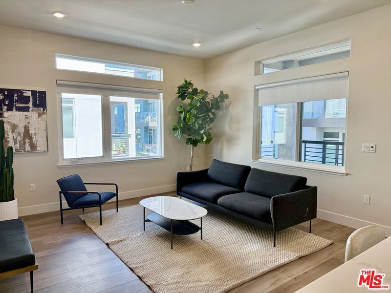 3356 Petunia Court 403