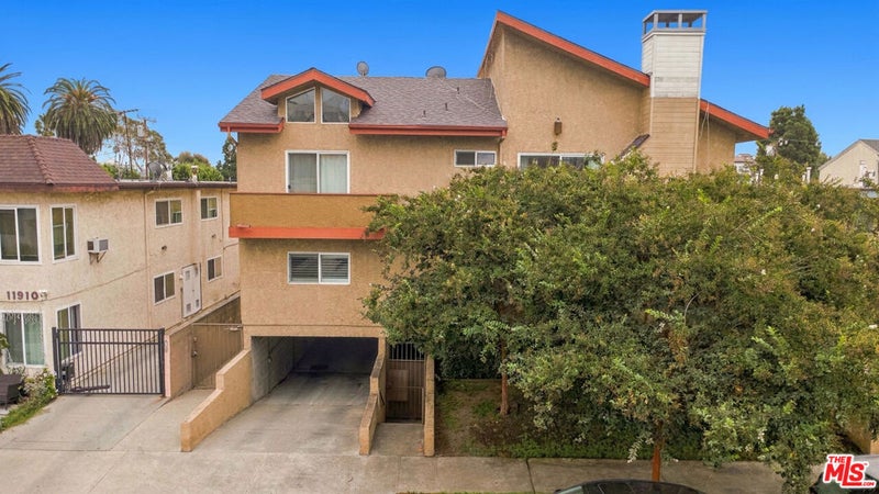 11918 Avon Way 102