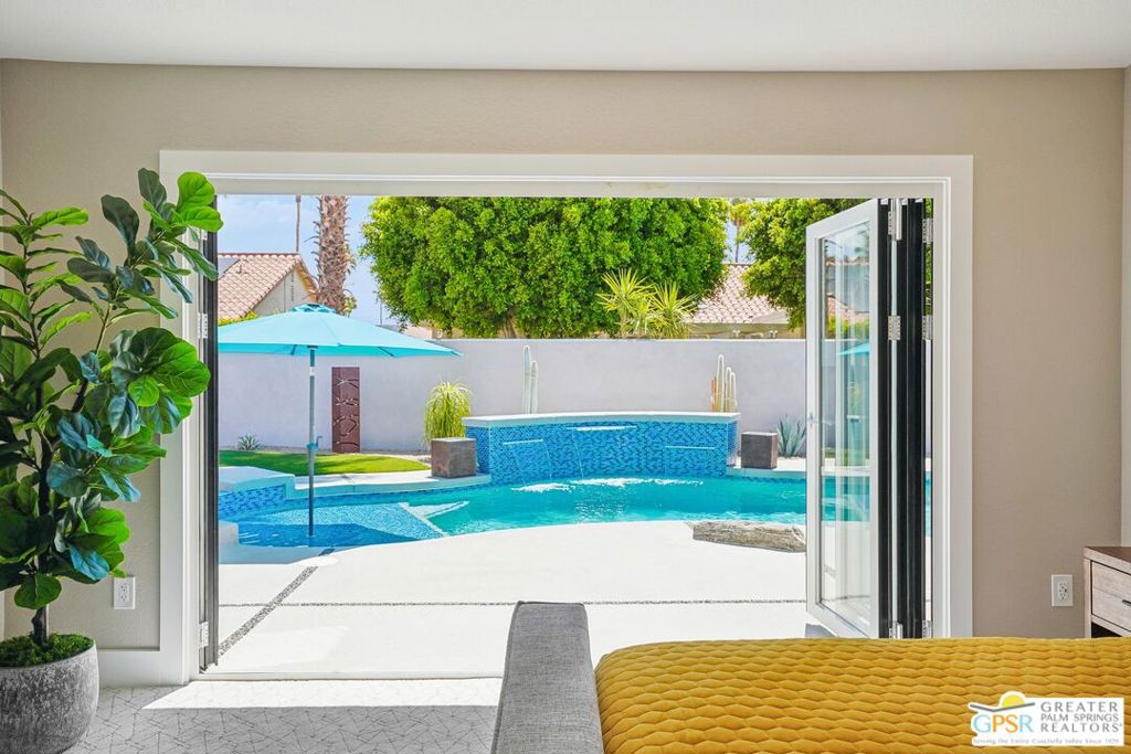 28820 Avenida Condesa