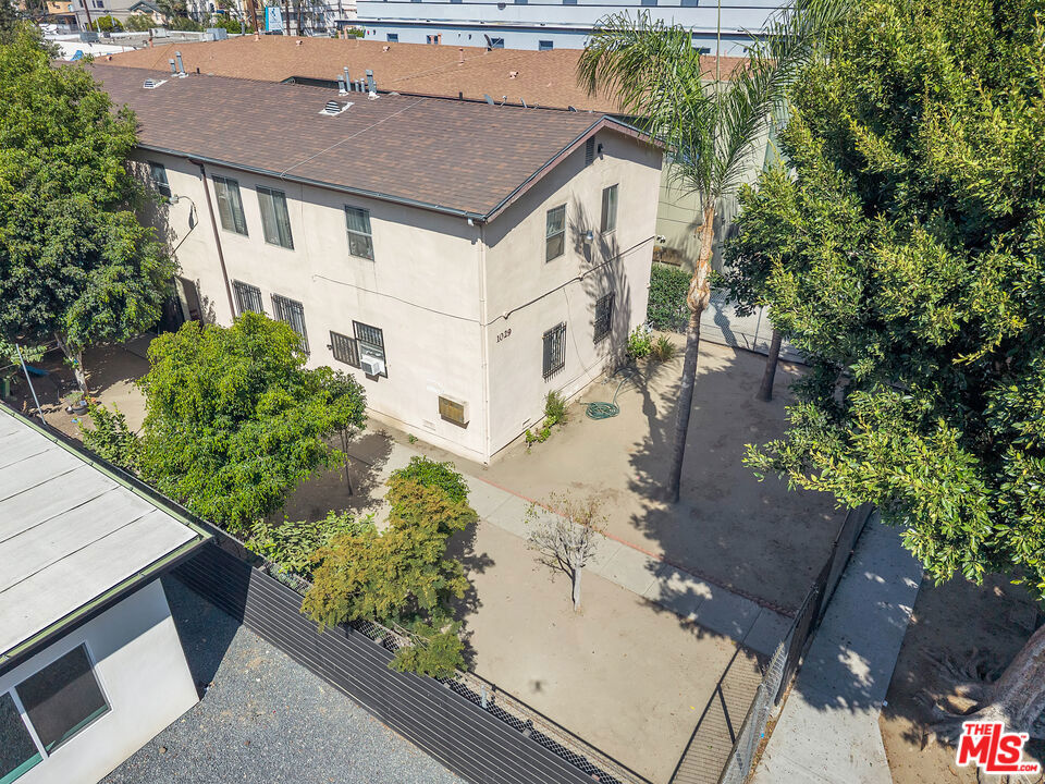 1029 E 28th Street