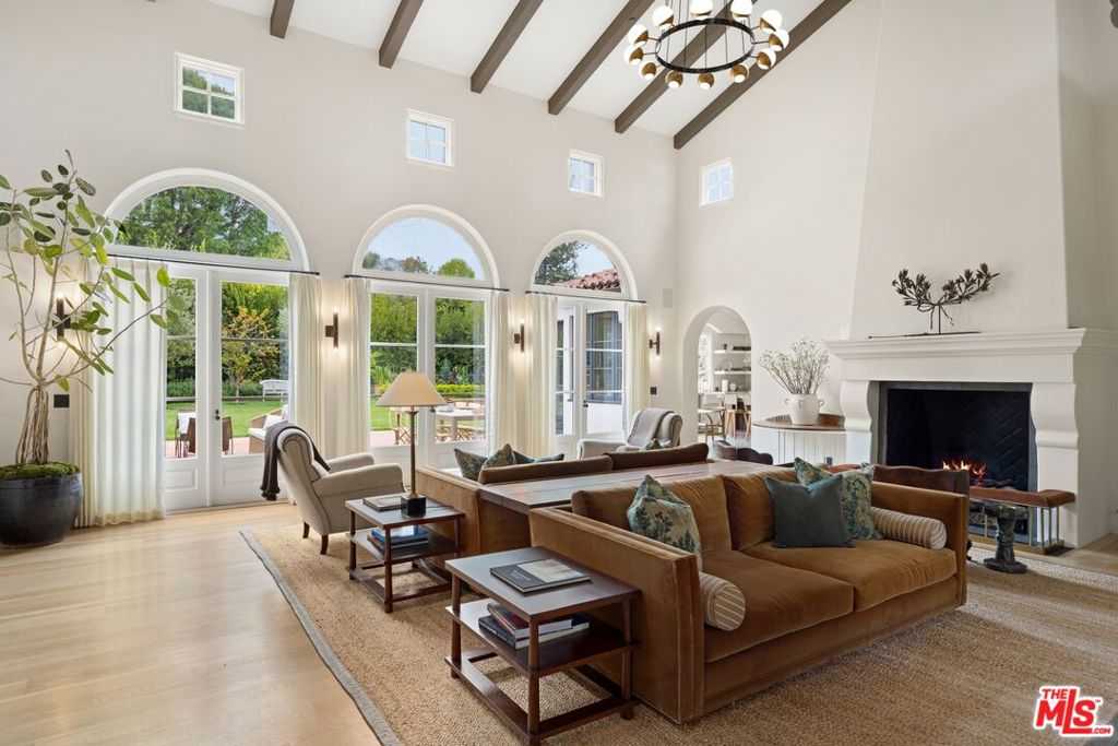 765 Ranch Lane