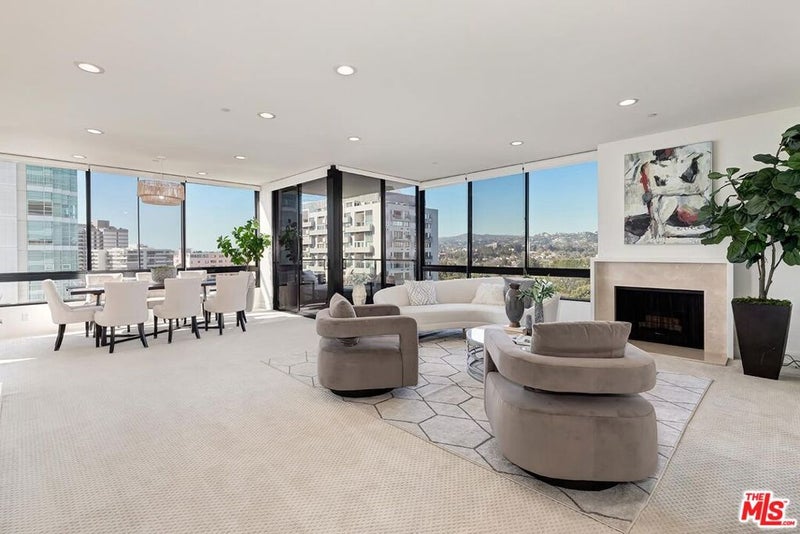 10350 Wilshire Boulevard 1102