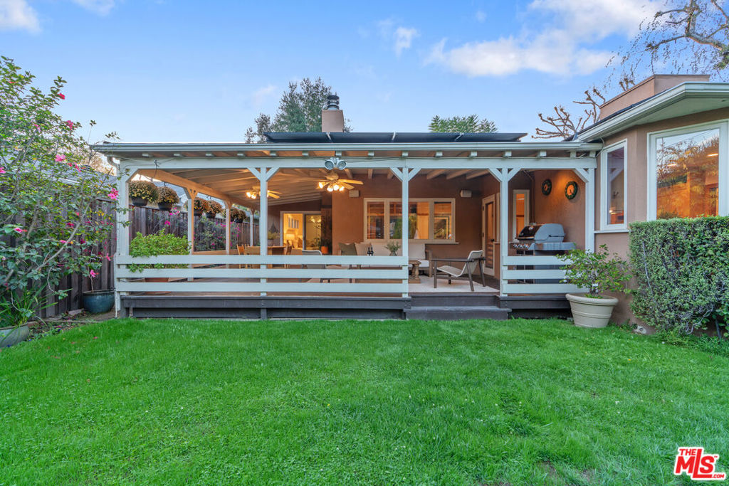 4958 Carpenter Avenue