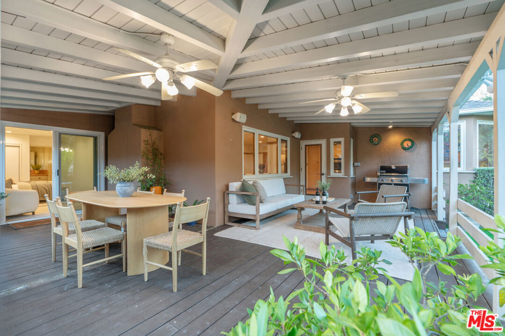 4958 Carpenter Avenue