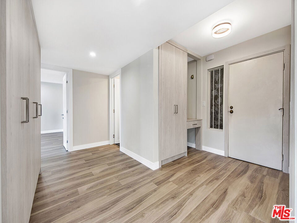 1325 Valley View Road 201