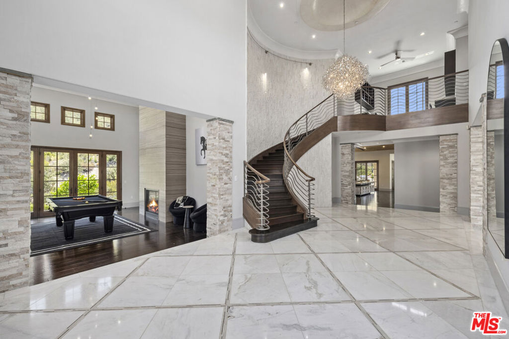 Properties 1 29450 MALIBU VIEW Court