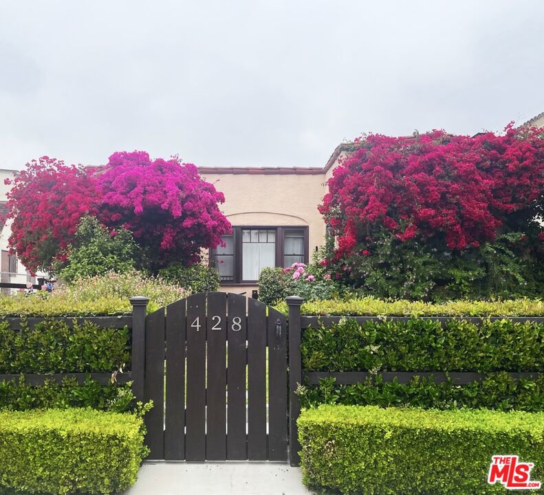 428 N Alta Vista Boulevard