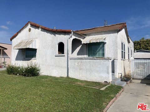 1125 W 99th Street Los Angeles CA 90044