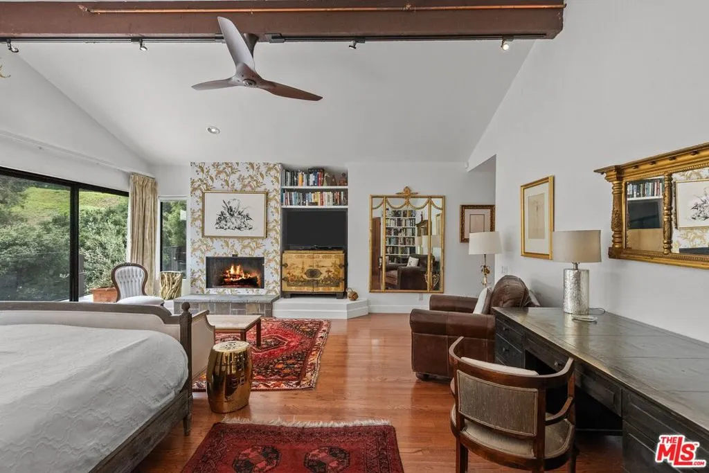 Goleta, California 93117, United States, 5 Bedrooms Bedrooms, ,5 BathroomsBathrooms,Residential,Active,176450