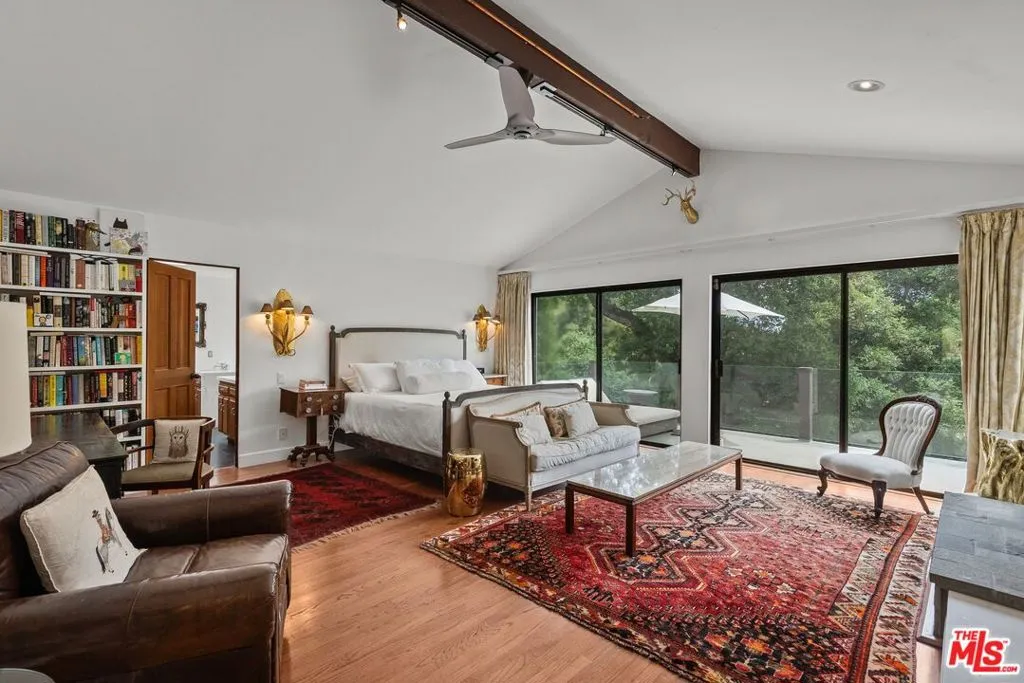 Goleta, California 93117, United States, 5 Bedrooms Bedrooms, ,5 BathroomsBathrooms,Residential,Active,176450