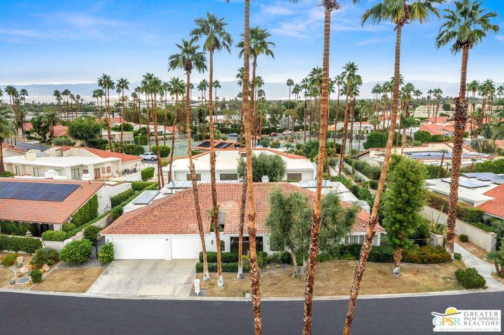 87 Magdalena Drive