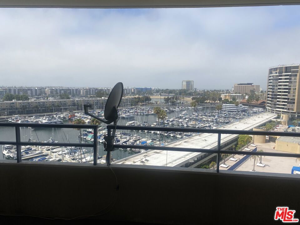 4335 Marina City Drive 1138