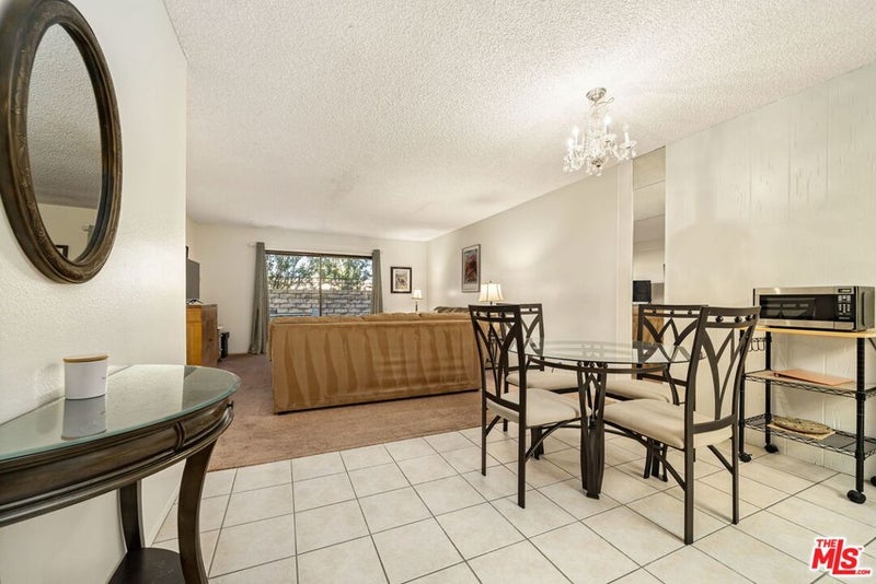 1409 N Sunrise Way 45