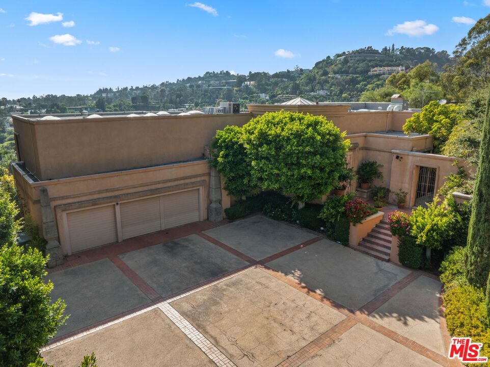 1255 Delresto Drive