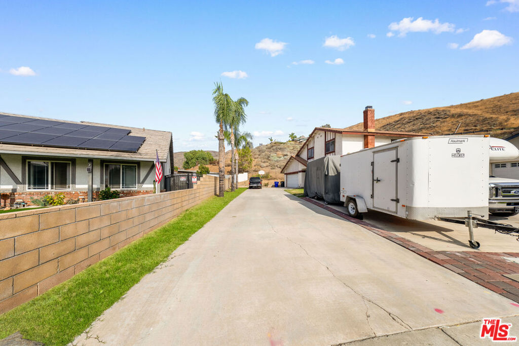 1574 Ridge Crest Court