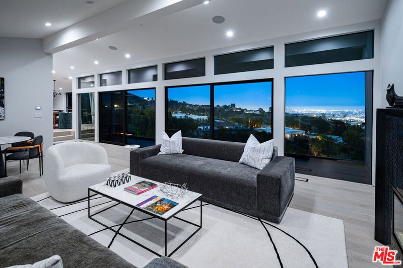 9336 Lloydcrest Drive
