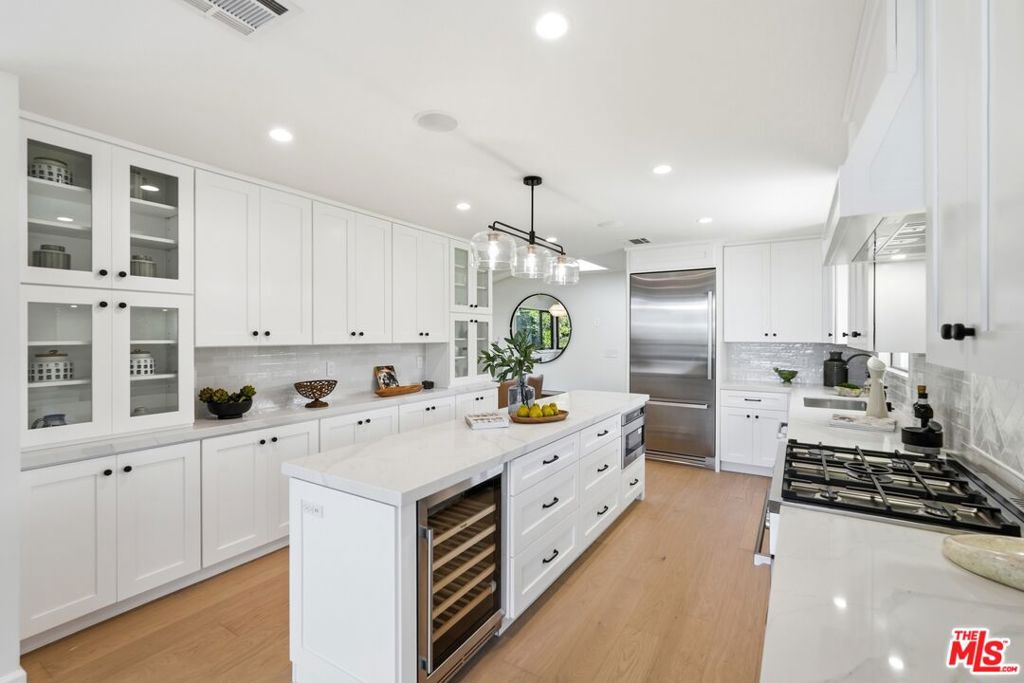 6321 Riggs Place