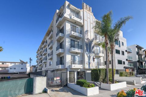 116 S Croft Avenue 101 Los Angeles CA 90048