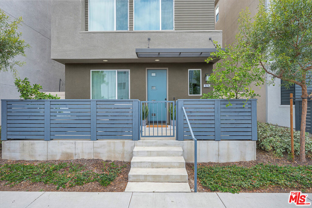 924 E 3rd Street
