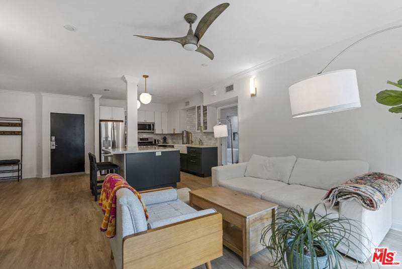 20 Catamaran Street 104