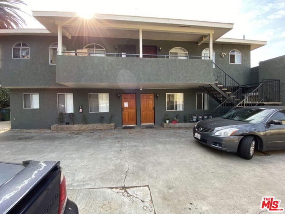 508 N Ardmore Avenue