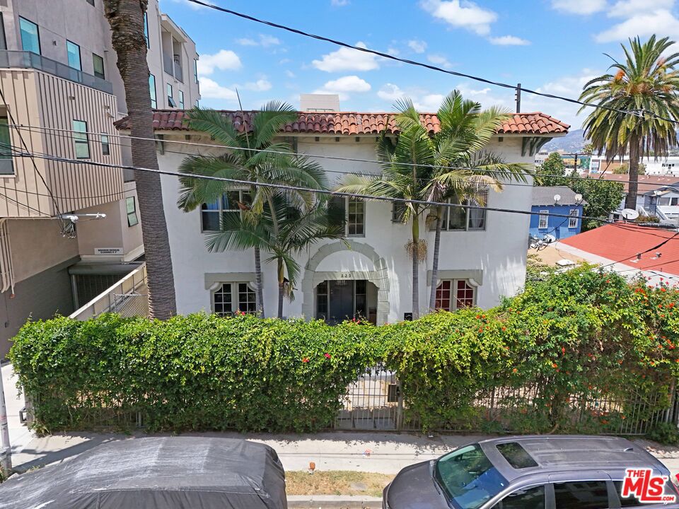 229 S Westlake Avenue