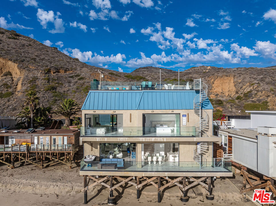 11350 Pacific Coast Highway