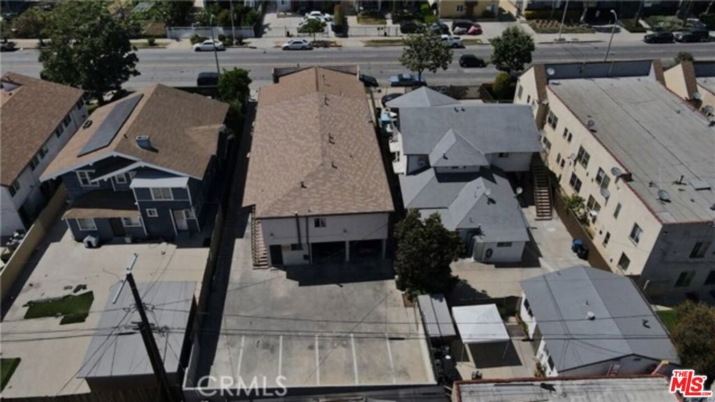 Properties 3 1406 Crenshaw Boulevard